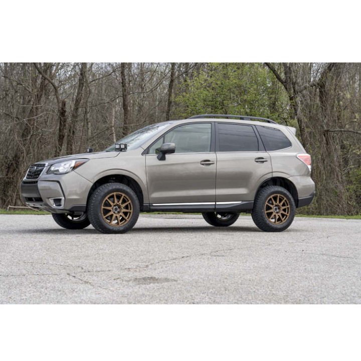 Zestaw zawieszenia Rough Country Lift 2"
