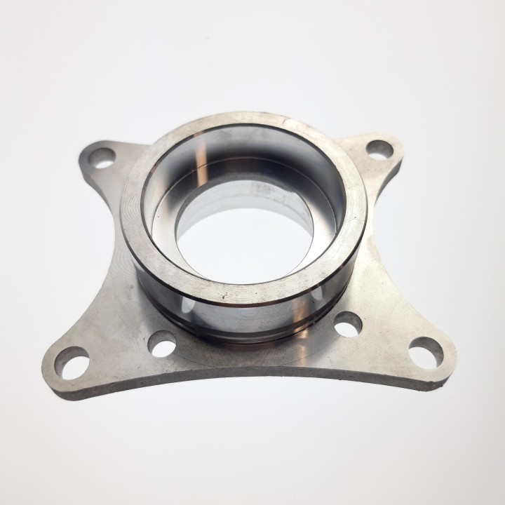 ENTER THE BEARING SEAT-STRAIGHT TEETH