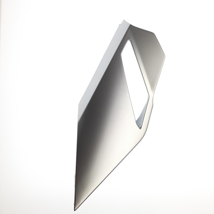 Front lower right decorative cover