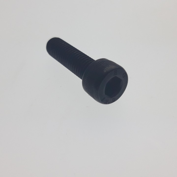 HEXAGON BOLTS M8X30