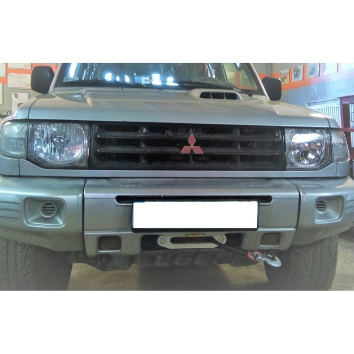 Mitsubishi Pajero 2 CLASSIC V30 V33 winch mounting plate