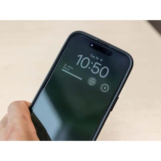 Quad Lock® Tempered Glass Screen Protector - iPhone 14 Plus
