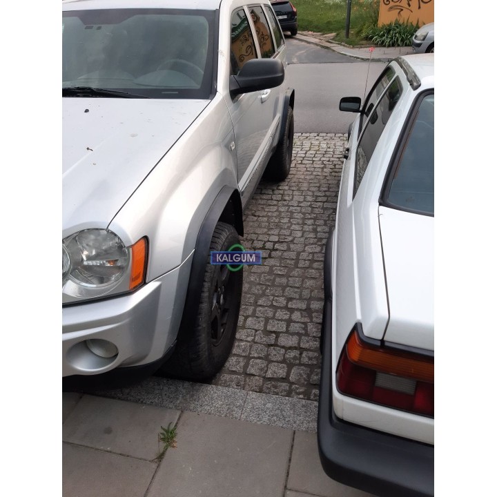 Poszerzenia gumowe nadkoli błotników 4x 1,5m + 5 cm