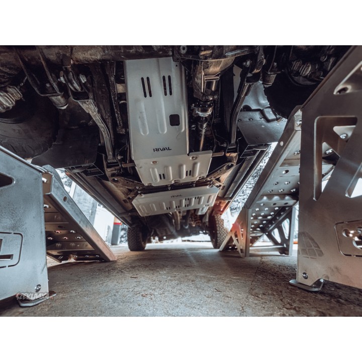 RIVAL Aluminum Engine And Transmission Skid Plate Ineos Grenadier Transfer Case