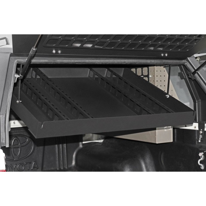 Uchylna półka podsufitowa do hardtopów More 4x4