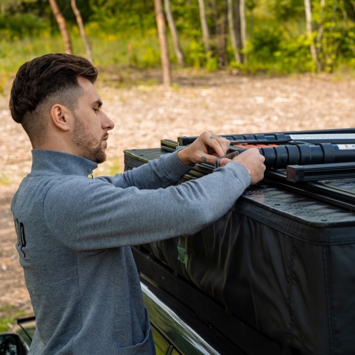 Wild Camp Niagara II 180 Roof Top Tent, Blue | Szekla4x4