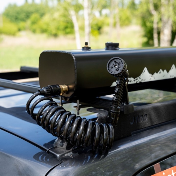 Wild Camp 16L Roof Water Tank with Shower | Szekla4x4