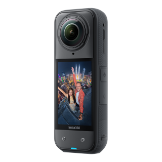 Insta360 X5