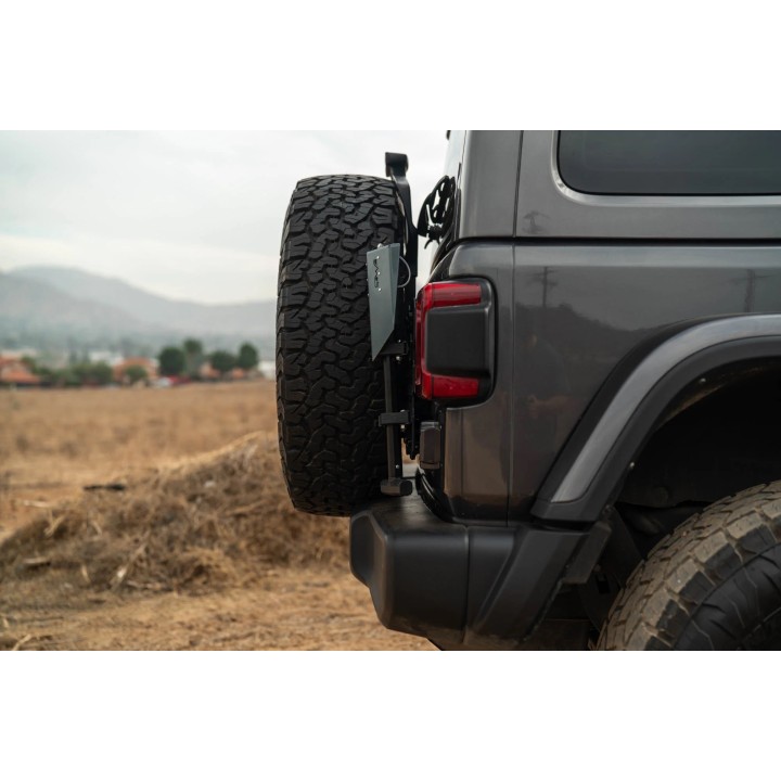 Jeep Wrangler JL Tailgate Reinforcement DV8 TCJL-04