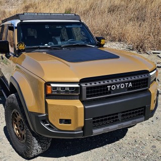 Cascadia 4x4 CHF158 Hood Solar Panel — Land Cruiser, Tacoma, Tundra, 4Runner, Lexus LX/GX, Nissan Frontier and Xterra