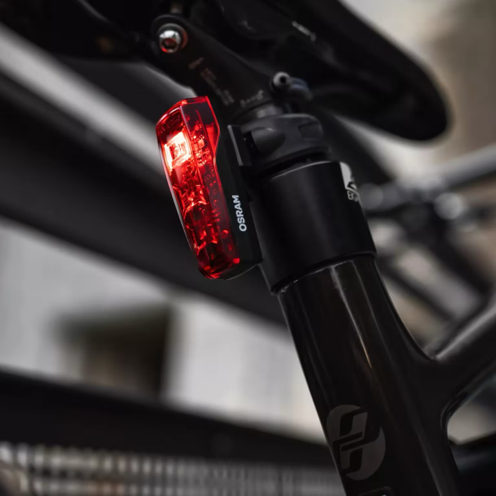 OSRAM LEDsBIKE RACE REAR – LED rear bike light with brake