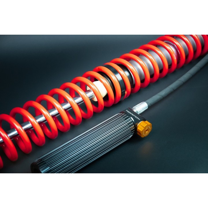 NOMADTECH 16" / 2.5" Coilover Shock with Remote Reservoir and Compression Adjustment - view 6