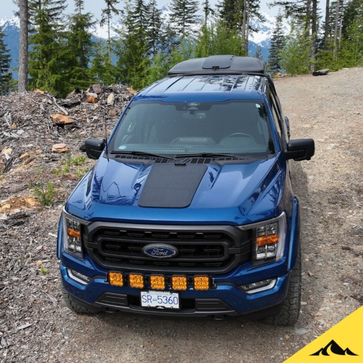 Cascadia 4x4 VSS System™ 2.0 CHF154 — Hood Solar Panel, Ford F-150 2021–2026 and Super Duty 2017–2026