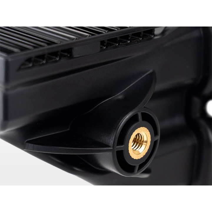 LAZER Carbon-6 Drive Gen3 – 9,360 lm at just 0.45 kg
