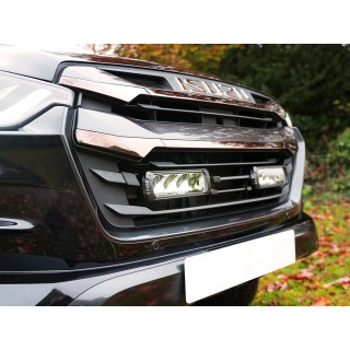 Kit of two LAZER TRIPLE-R 750 (Gen2) with factory grille mounting system - Isuzu D-Max (2023 -) - view 2