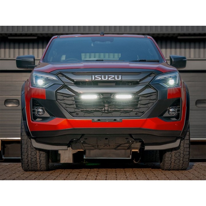 Kit with LAZER Linear 6 Elite with factory grille mounting system - Isuzu D-Max (2024 - 2026 -) - view 2
