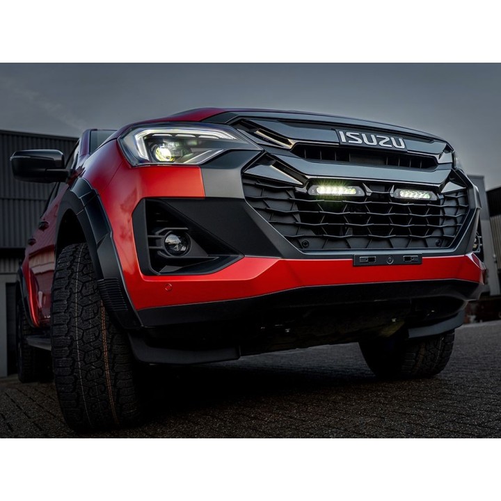 Kit with LAZER Linear 6 Elite+ with factory grille mounting system - Isuzu D-Max (2024 - 2026 -) - view 6