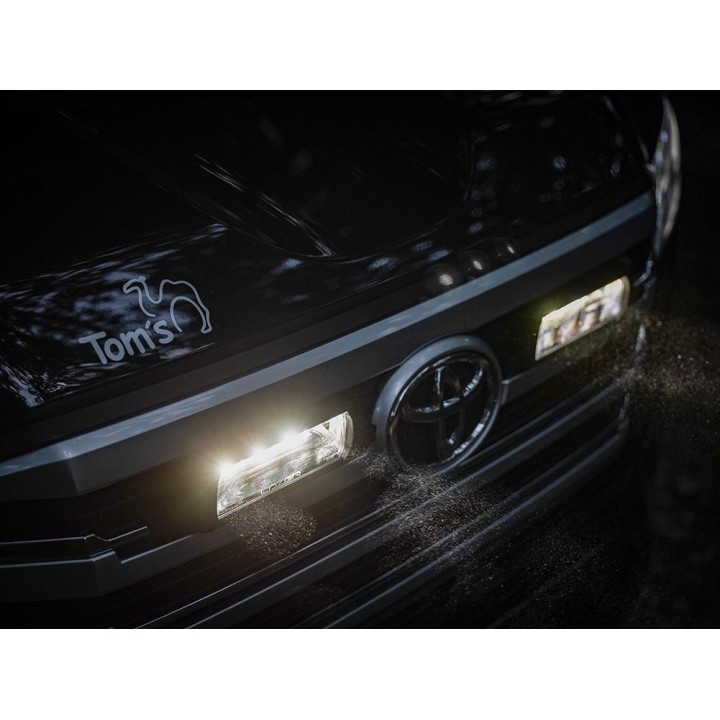 Kit of two LAZER TRIPLE-R 750 (Gen2) with factory grille mounting system - Toyota Land Cruiser 300 (2021 -) - view 10