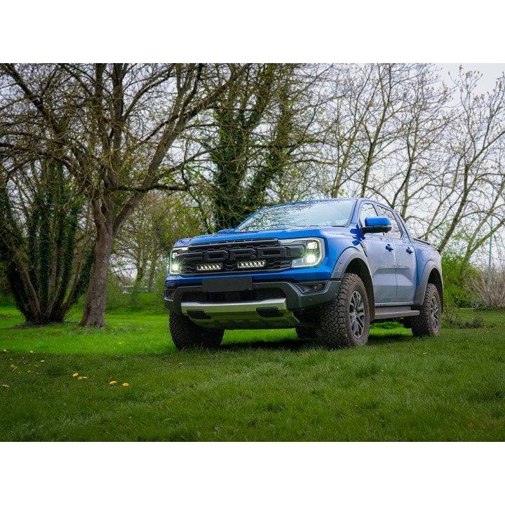 Kit of two LAZER TRIPLE-R 850 (Gen2) with factory grille mounting system – Ford Ranger Raptor (2023 -) - view 3
