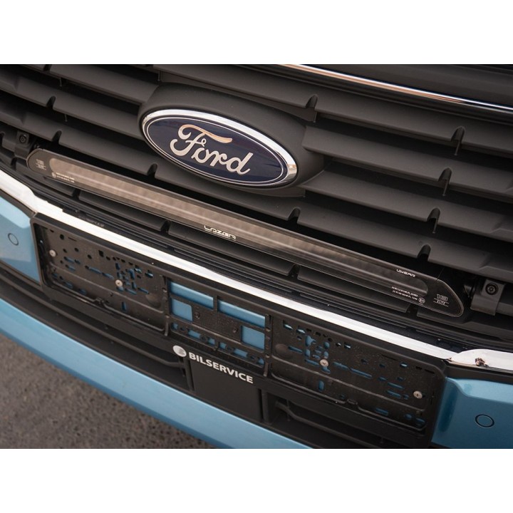 Kit with LAZER Glide with factory grille mounting system - Ford Transit Connect (2023+) - view 2