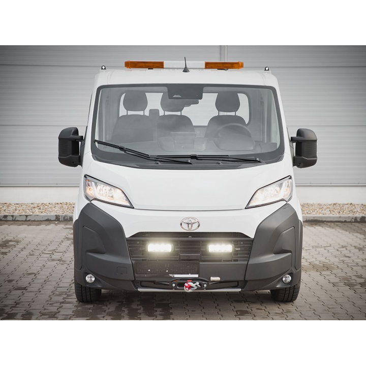 Kit of two LAZER Triple-R 750 with factory grille mounting system - Toyota Proace Max (2023 - ) - view 6