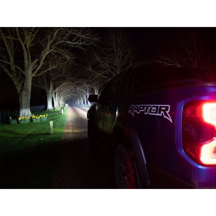Kit of two LAZER TRIPLE-R 850 Elite (Gen2) with factory grille mounting system – Ford Ranger Raptor (2023 -) - view 4