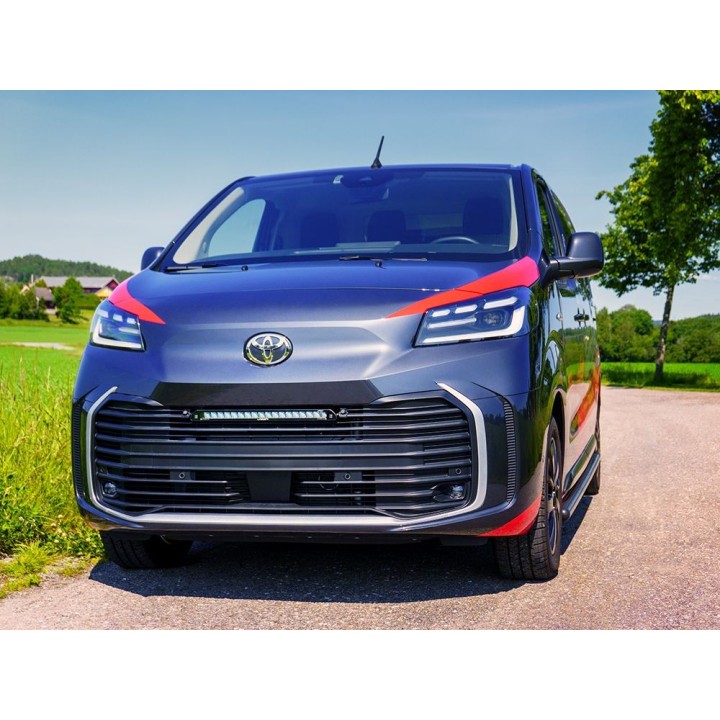 Kit with LAZER Linear-18 with factory grille mounting system - Toyota Proace (2023 - ) - view 3