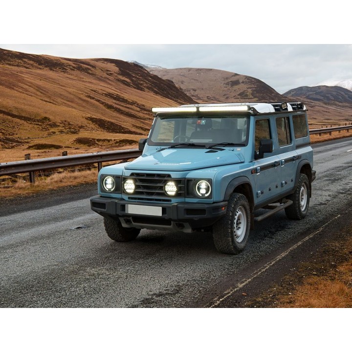 Kit with LAZER Sentinel 7" with factory grille mounting system - INEOS Grenadier - view 3