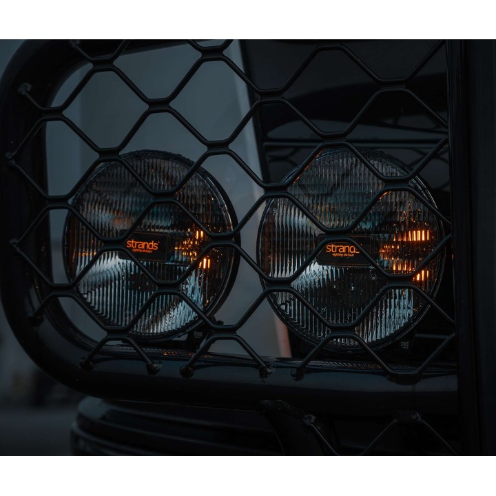 Strands IZE LED OG 9″ Driving Light 12000 lm | Szekla4x4