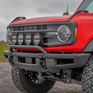 Bull bar with mocowaniem lighting LED Rough Country