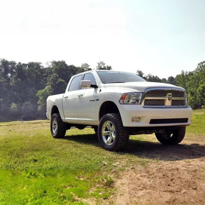Suspension kit with shock absorbers N3 Rough Country Lift 4" - view 2