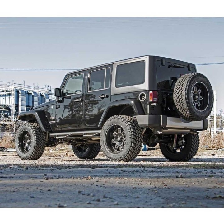 Suspension kit with a control arm drop bracket | Szekla4x4