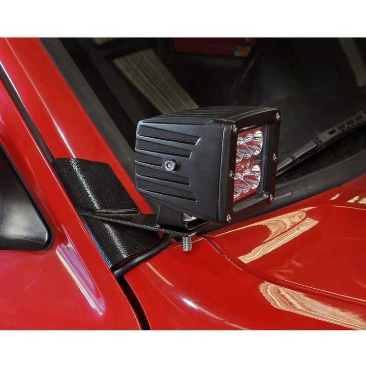 Mount, handle auxiliary lights to the A-pillar Rough Country