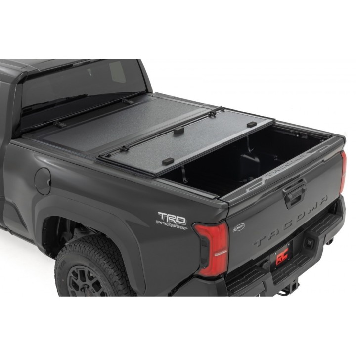 Hard tonneau cover tri-fold flip up – Szekla4x4, Warsaw