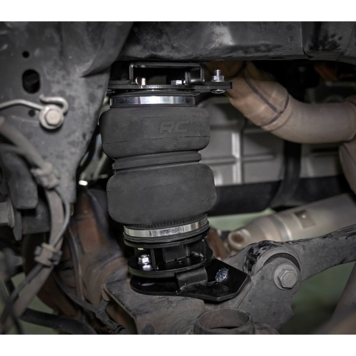 Rear air-assist levelling kit Rough Country Lift 4" - view 7