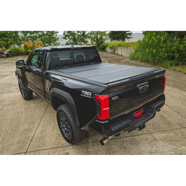 Hard tonneau cover tri-fold flip up – Szekla4x4, Warsaw
