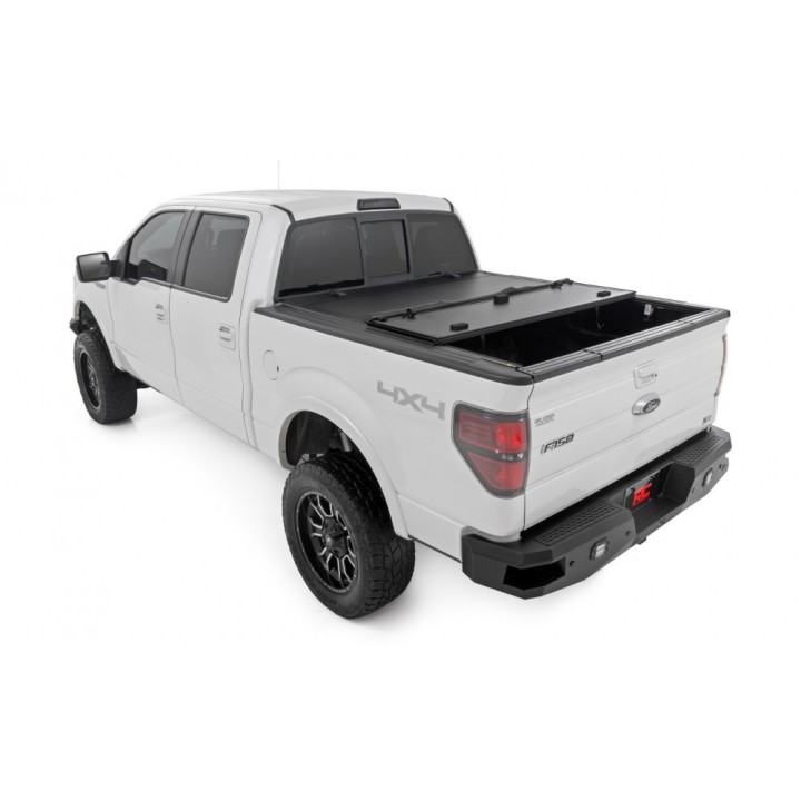 Hard tonneau cover tri-fold flip up for the F150 | Szekla4x4