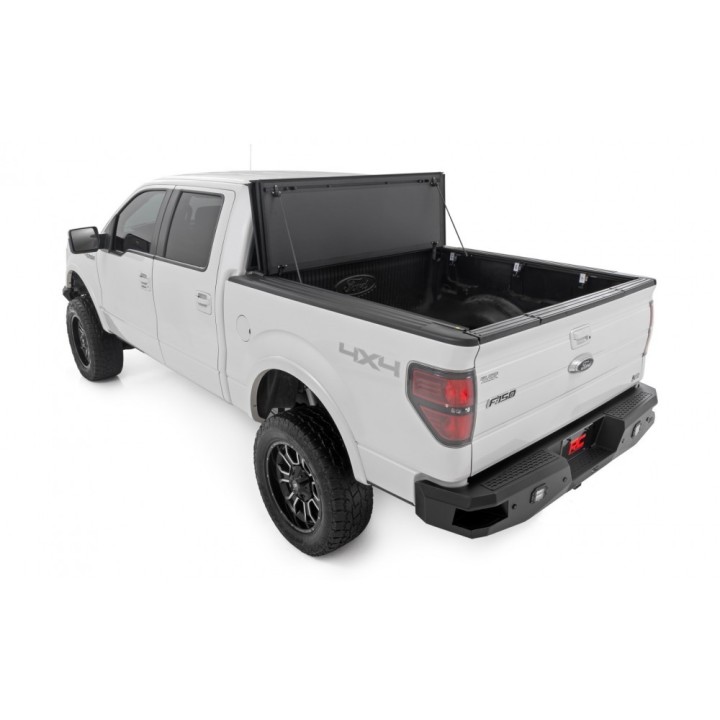 Hard tonneau cover tri-fold flip up for the F150 | Szekla4x4
