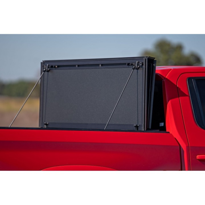 Hard tonneau cover tri-fold flip up – Szekla4x4, Warsaw