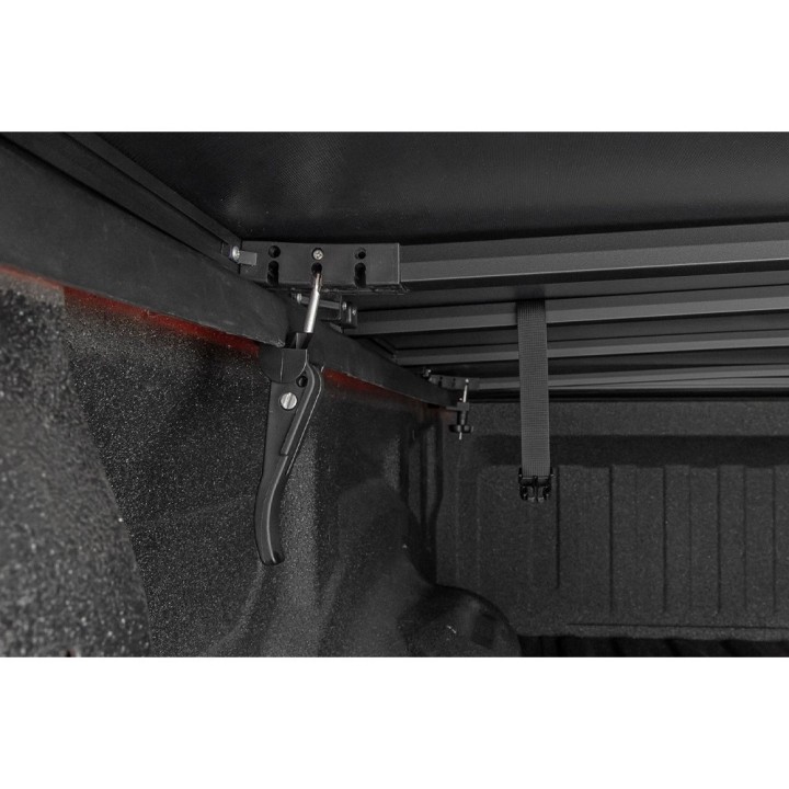 Soft tonneau cover tri-fold Rough Country | Szekla4x4