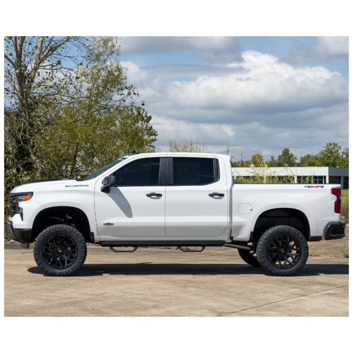 Zestaw zawieszenia Rough Country Lift 6" 2WD - ujęcie 3
