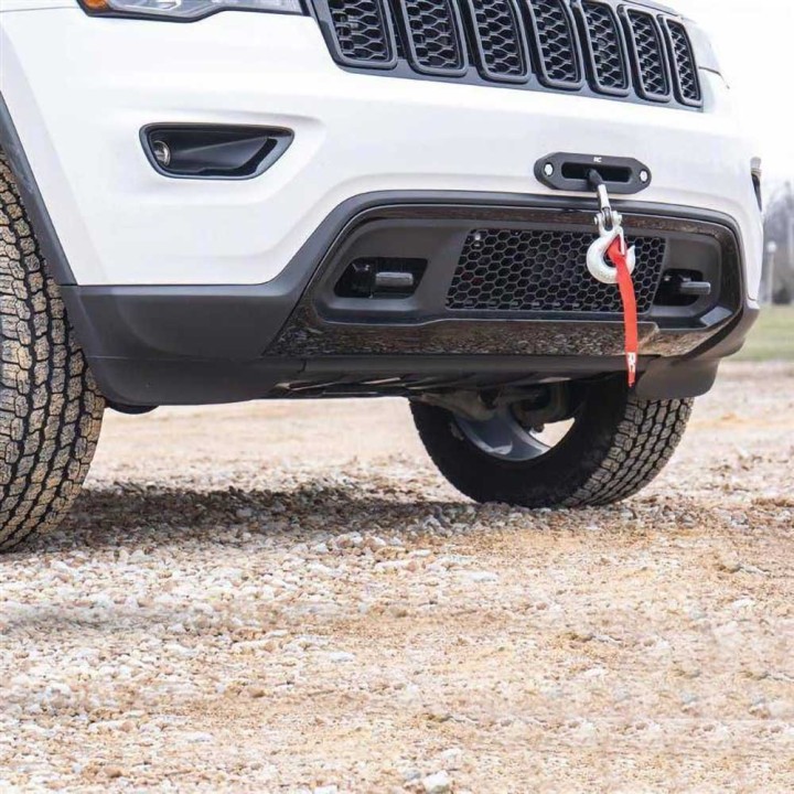Winch mounting plate for the Grand Cherokee WK2 | Szekla4x4