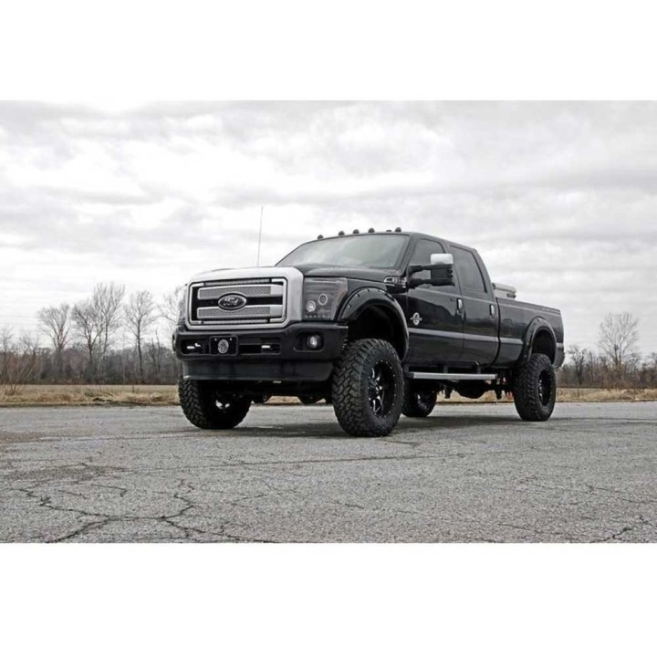 LED light bar 30" white DRL grille Rough Country | Szekla4x4