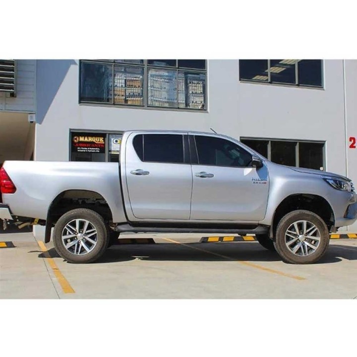 Suspension kit with shock absorbers FOX lift 2" | Szekla4x4