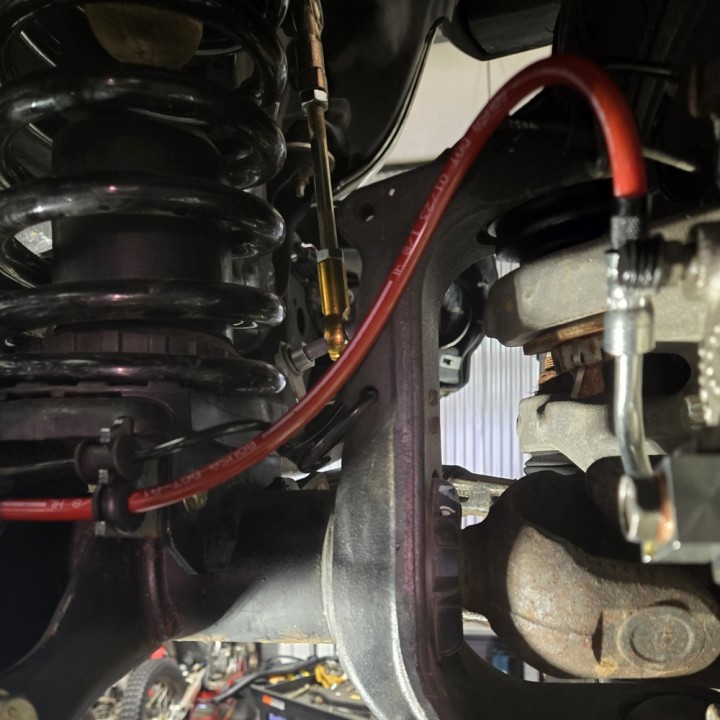 Brake lines HD front 36" Clayton lift 0-5" | Szekla4x4