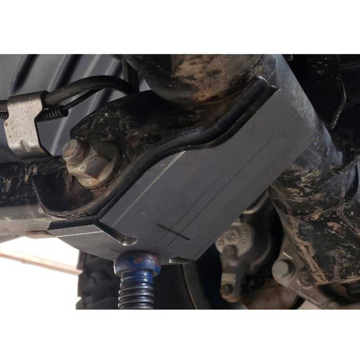 Front lower control arm skid plates Clayton - view 3