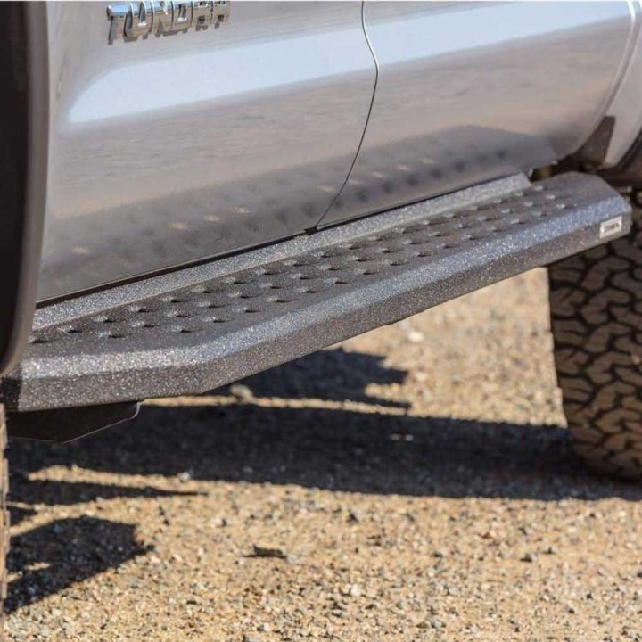 Side steps Bedliner for the Tundra | Szekla4x4, Warsaw