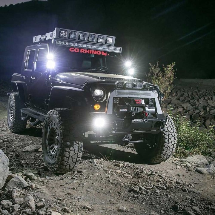 LED light mount for the GLADIATOR JT | Szekla4x4, Warsaw