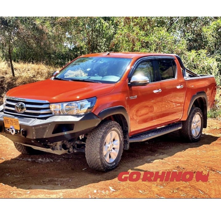 Side steps Bedliner for the Hilux Revo | Szekla4x4