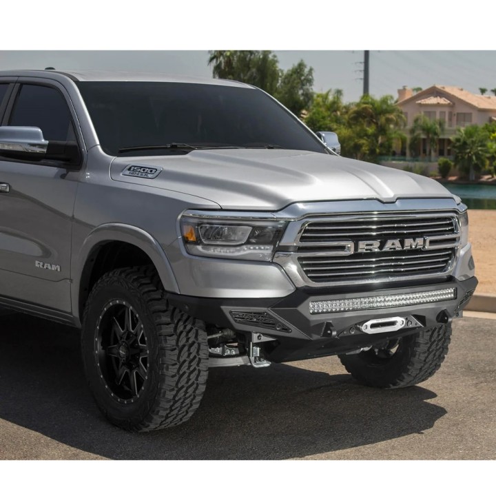 Front steel bumper for the RAM 1500 DT | Szekla4x4